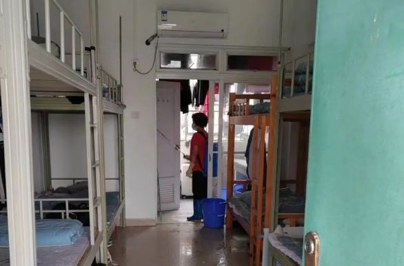 食宿條件
