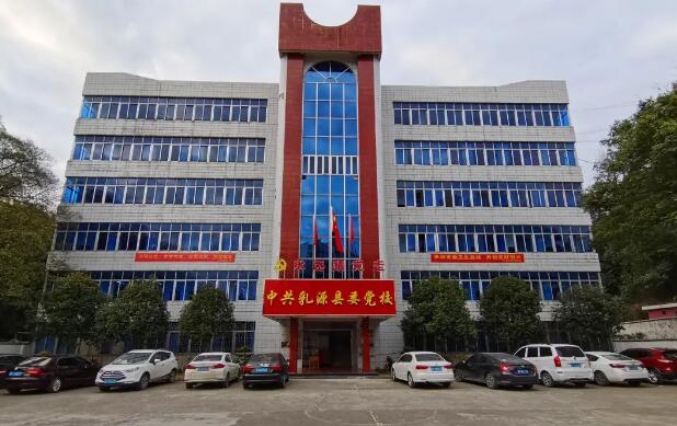 校園環(huán)境