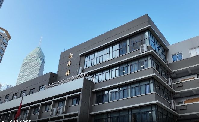 校園環(huán)境