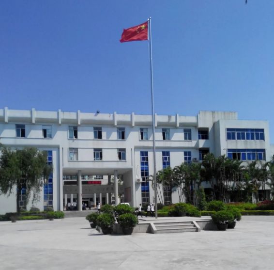 校園環(huán)境